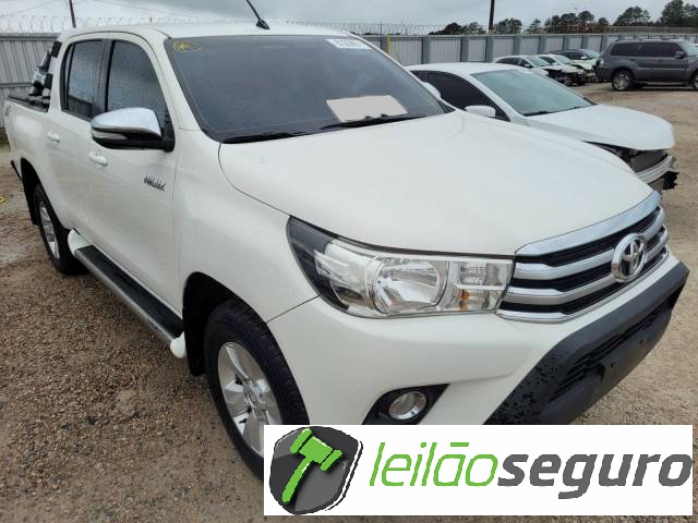 LOTE 006 TOYOTA HILUX CD 2016
