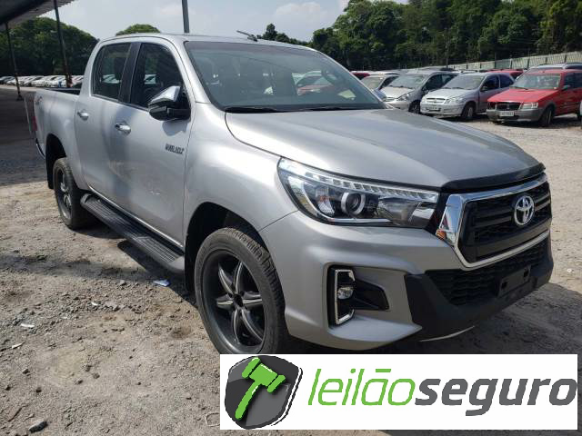 LOTE 011 TOYOTA HILUX CD 2019